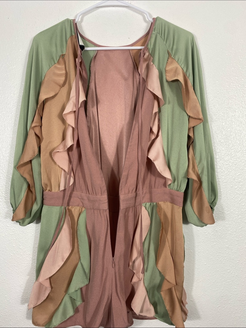 Alexi Winona Ruffled Colorblock Romper - Size S Excellent Condition - Picture 7 of 16